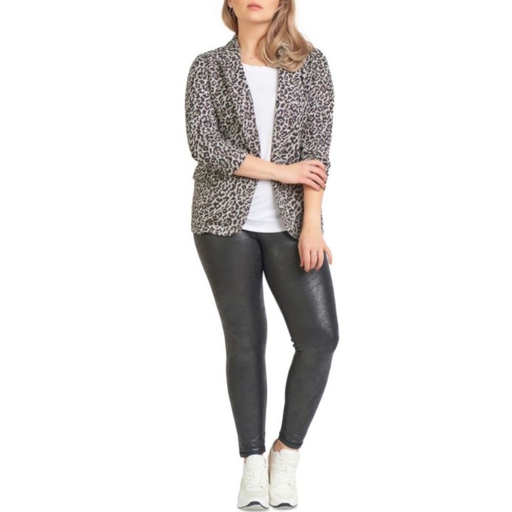 Black Tape Trendy Black Coated Crackle Texture Leggings Plus Size 3X